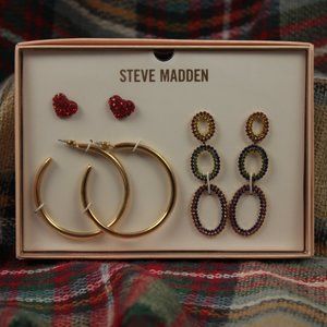 NIB Steve Madden Earring Set